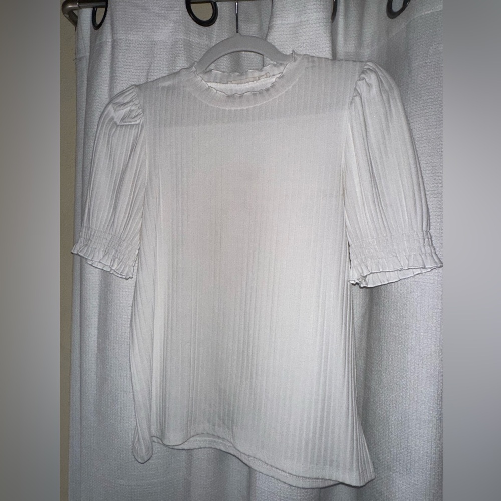 Ellison White ridged short sleeve top